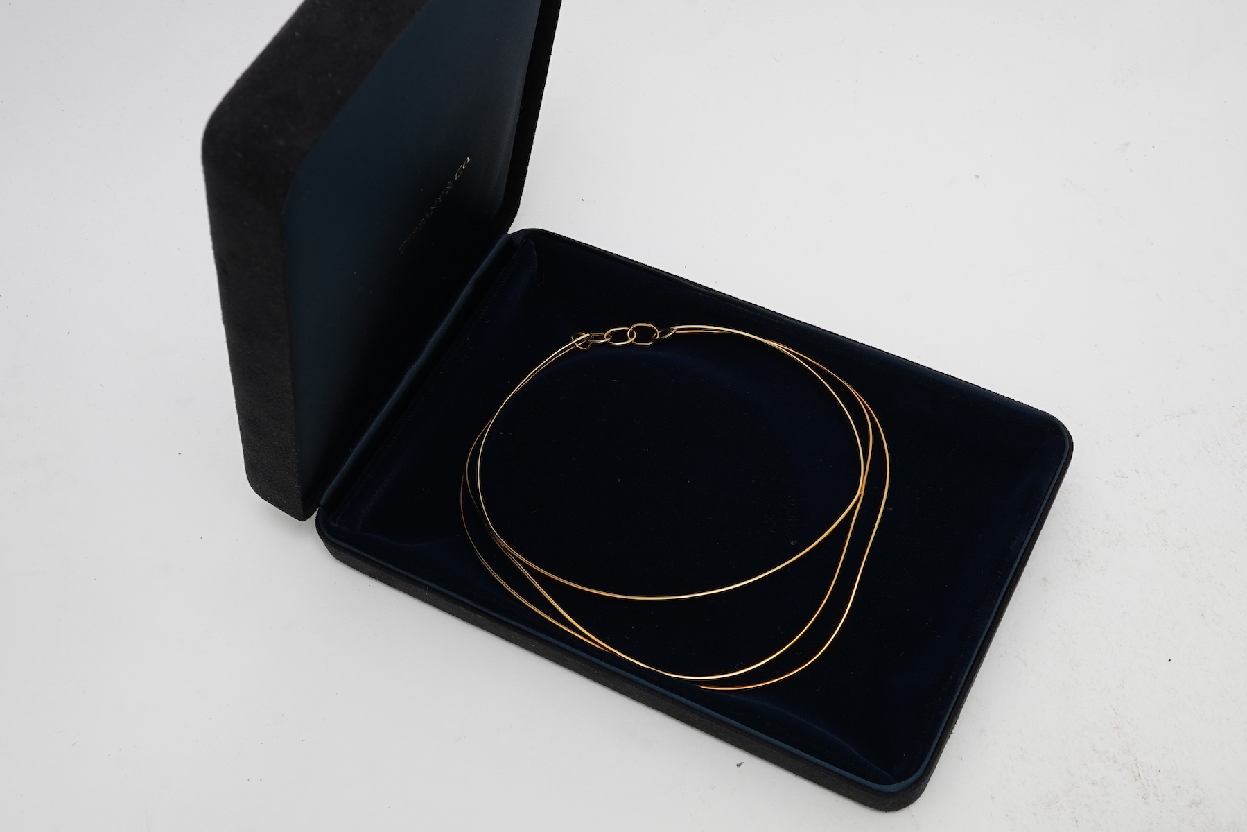 Elsa Peretti for Tiffany & Co., a gold 'Wave' necklace